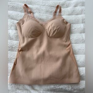 NWT Honeylove crossover cami in sand Shapewear with Adjustable Straps